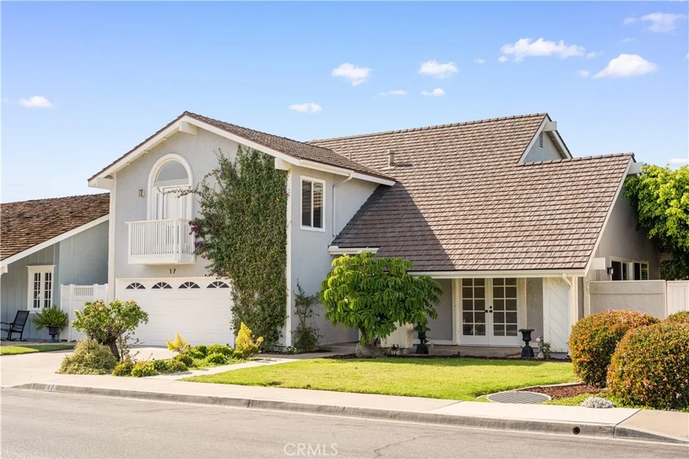Unit for sale at 17 Blazing Star, Irvine, CA 92604