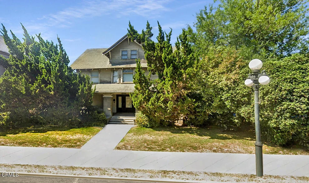 Unit for sale at 1340 Carroll Avenue, Los Angeles, CA 90026