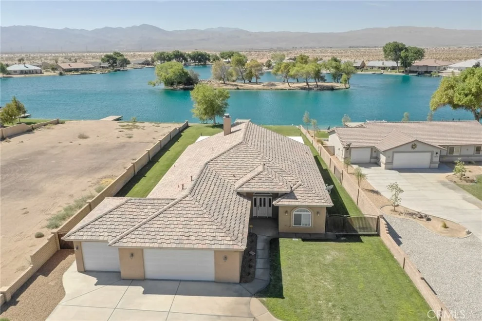 Unit for sale at 39405 Mountain View Road, Yermo, CA 92398