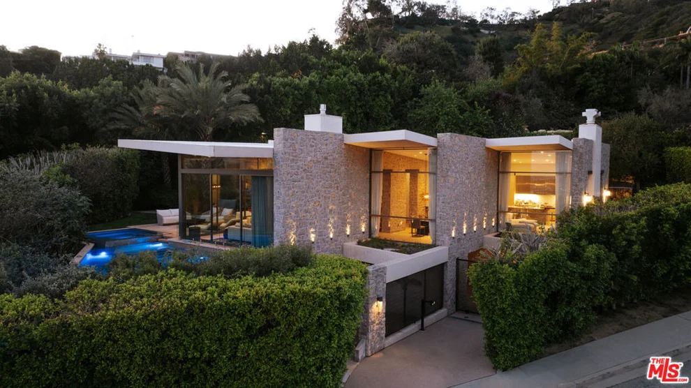 Unit for sale at 9233 Swallow Drive, West Hollywood, CA 90069