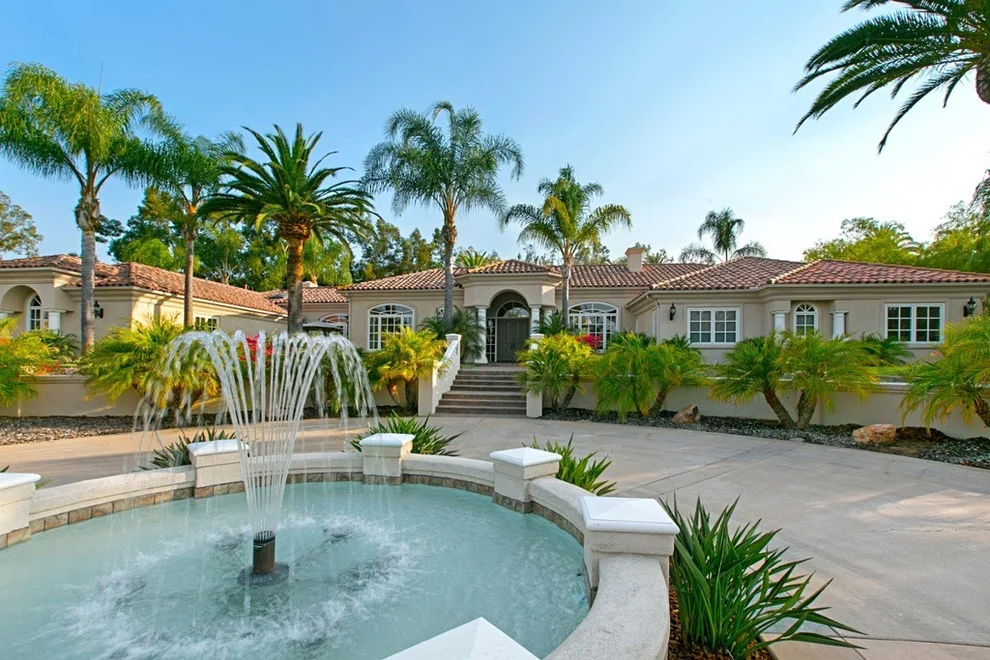 Unit for sale at 13639 Paseo de la Huerta, Poway, CA 92064