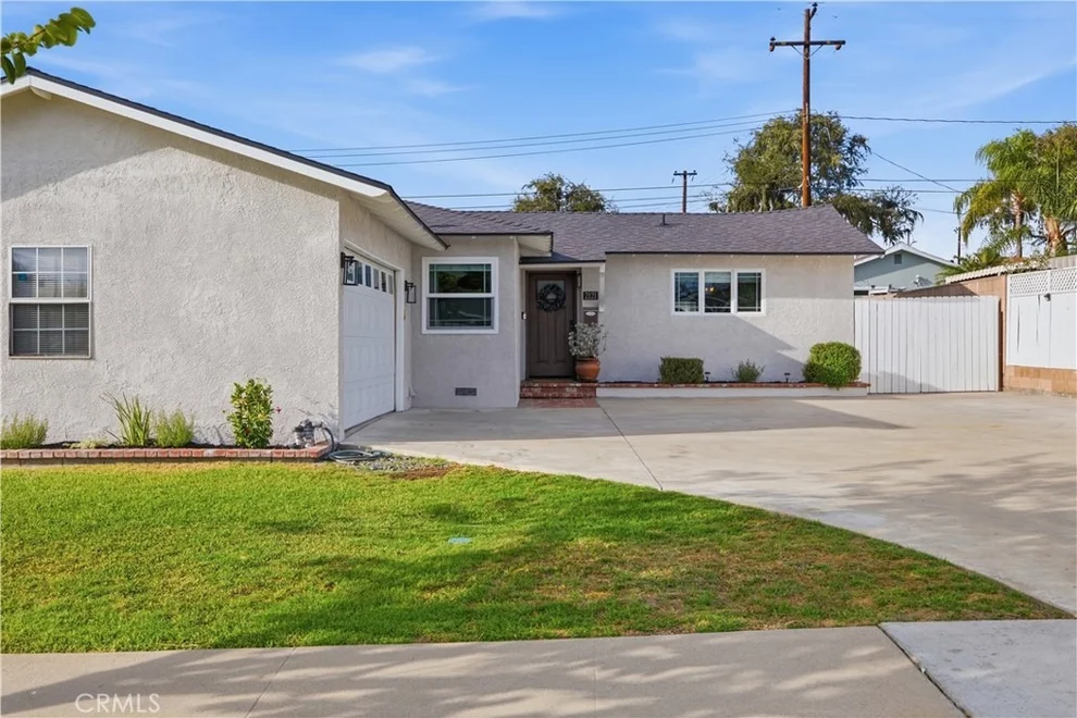 Unit for sale at 2121 Merced, La Habra, CA 90631