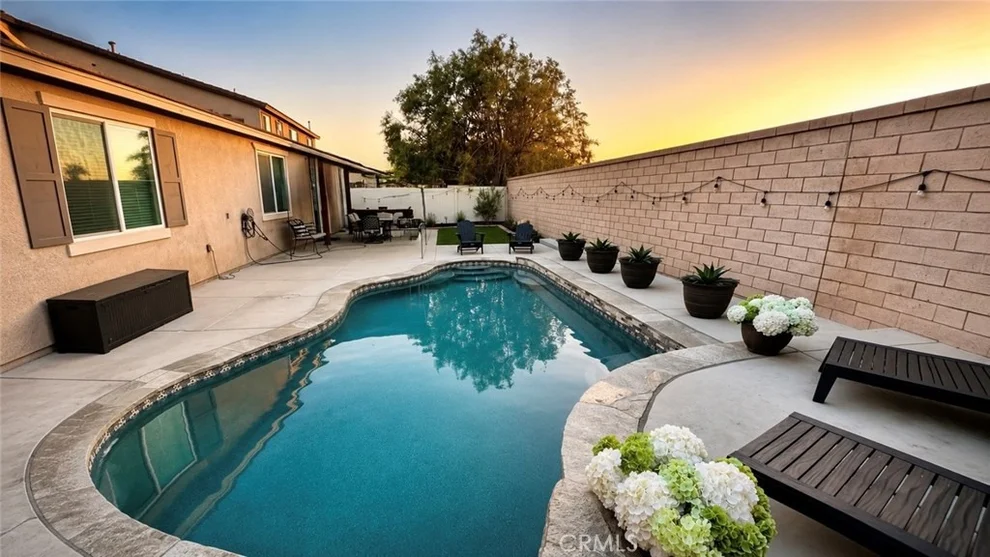 Unit for sale at 25362 Lone Acres, Menifee, CA 92584