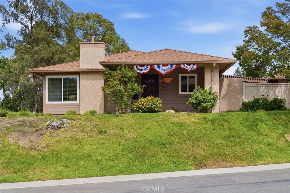Unit for sale at 20002 Avenue Of The Oaks, Newhall, CA 91321