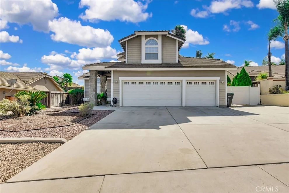 Unit for sale at 39607 Via Dominique, Murrieta, CA 92563