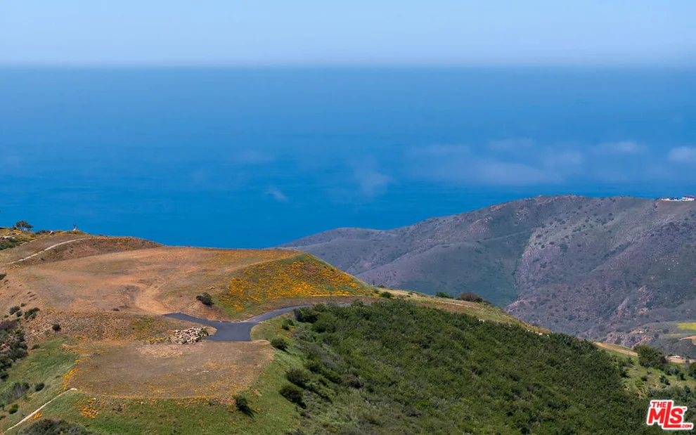 Unit for sale at 9522 Cotharin Road, Malibu, CA 90265