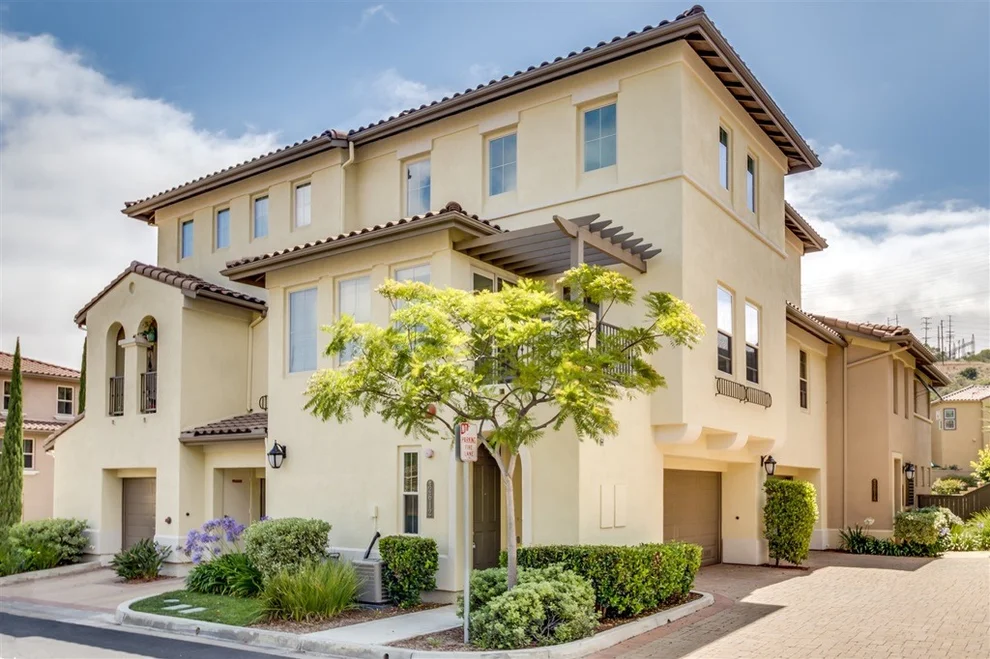 Unit for sale at 2612 Piantino Circle, San Diego, CA 92108