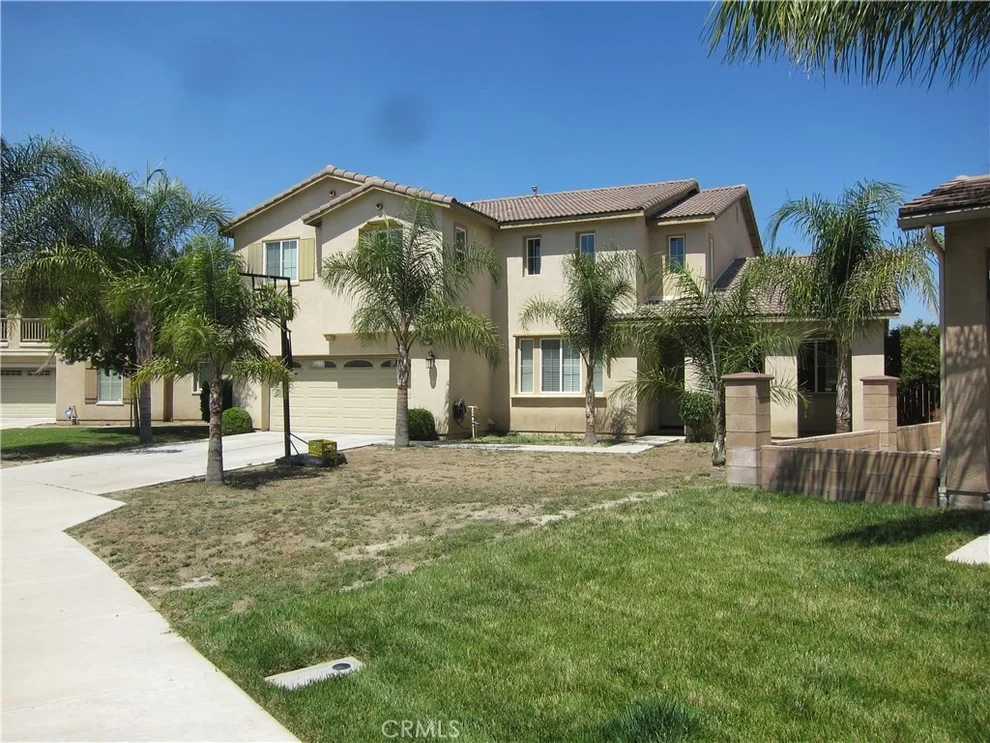 Unit for sale at 171 Bay Circle, San Jacinto, CA 92582