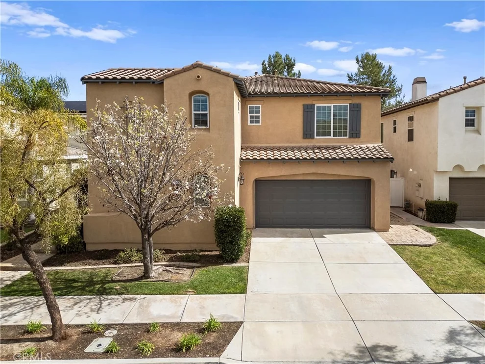 Unit for sale at 40548 Charleston Street, Temecula, CA 92591
