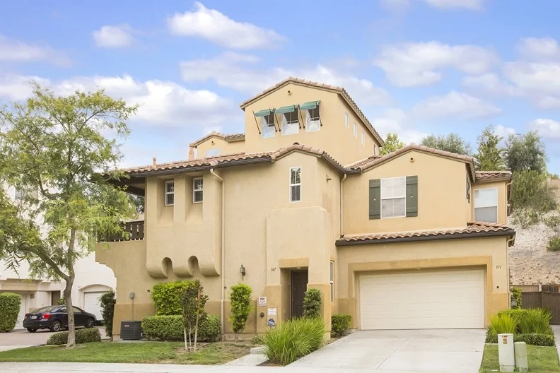 Unit for sale at 367 Caminito Barcelona, Chula Vista, CA 91914