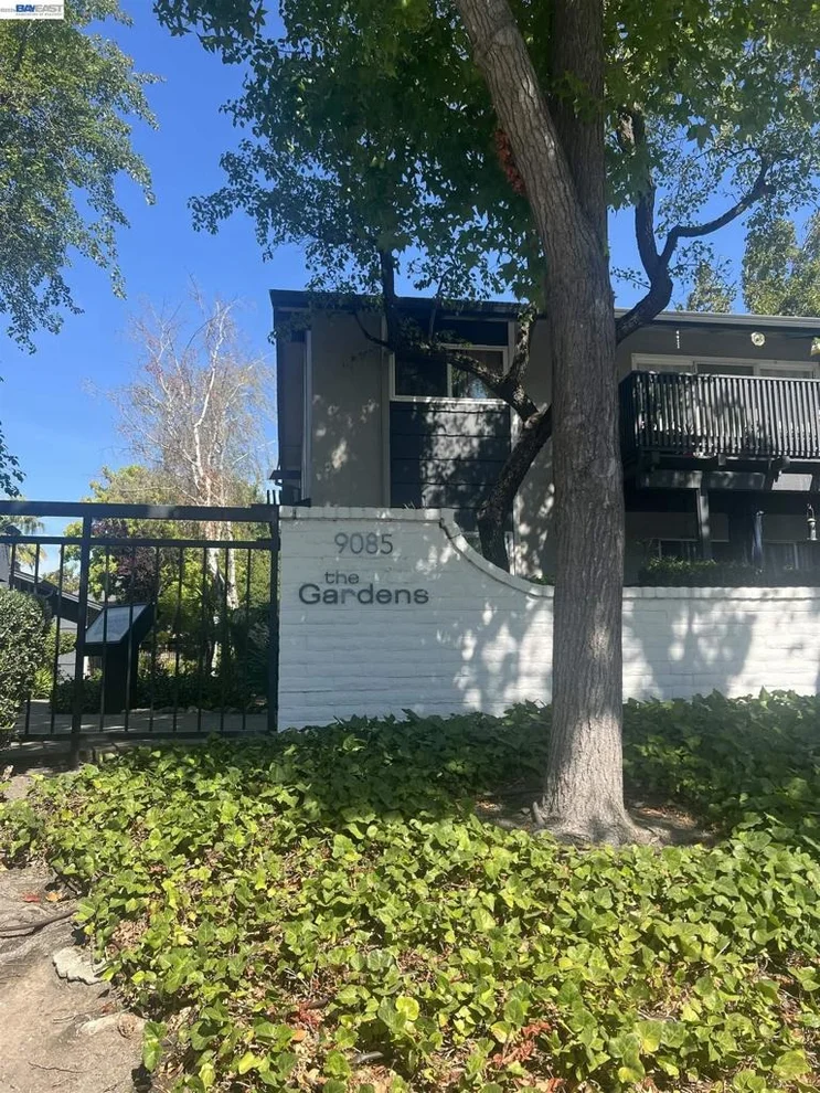Unit for sale at 9085 Alcosta Blvd, San Ramon, CA 94583