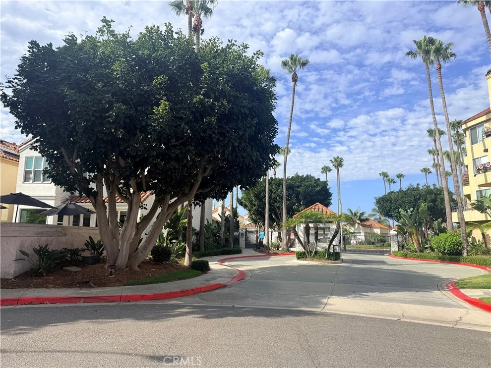 Unit for sale at 16291 Countess, Huntington Beach, CA 92649