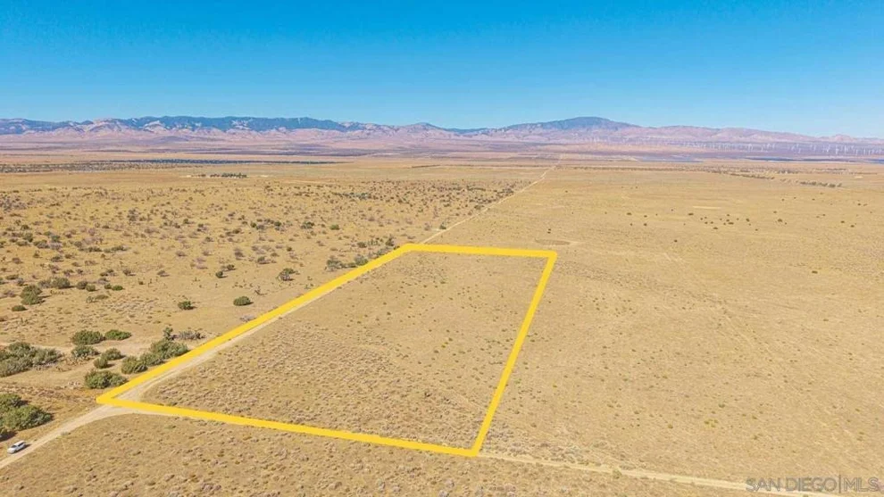 Unit for sale at 0 200th ST W, Lancaster, CA 93536