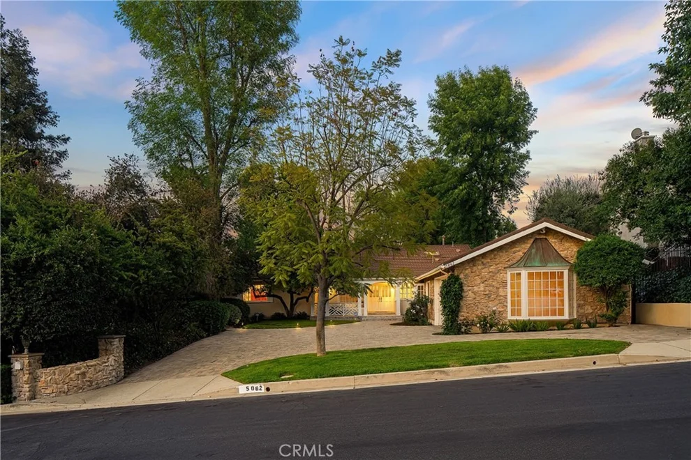 Unit for sale at 5062 Calvin Avenue, Tarzana, CA 91356