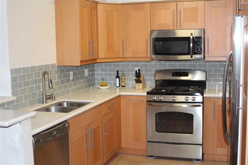 Unit for sale at 12275 Carmel Vista, San Diego, CA 92130