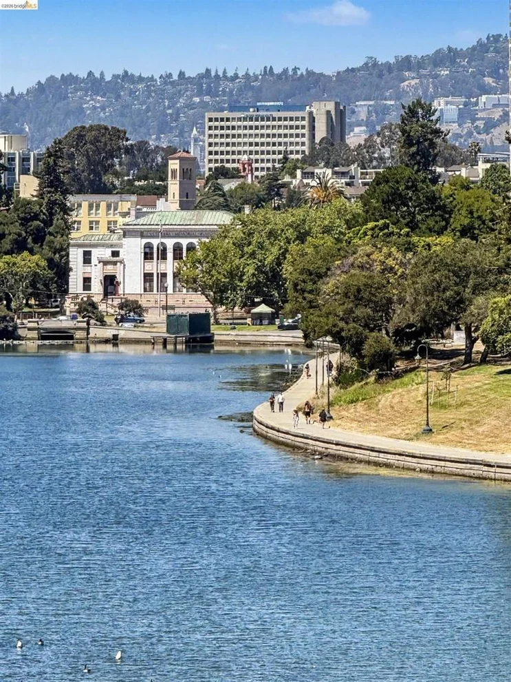 Unit for sale at 1 Lakeside Dr, Oakland, CA 94612