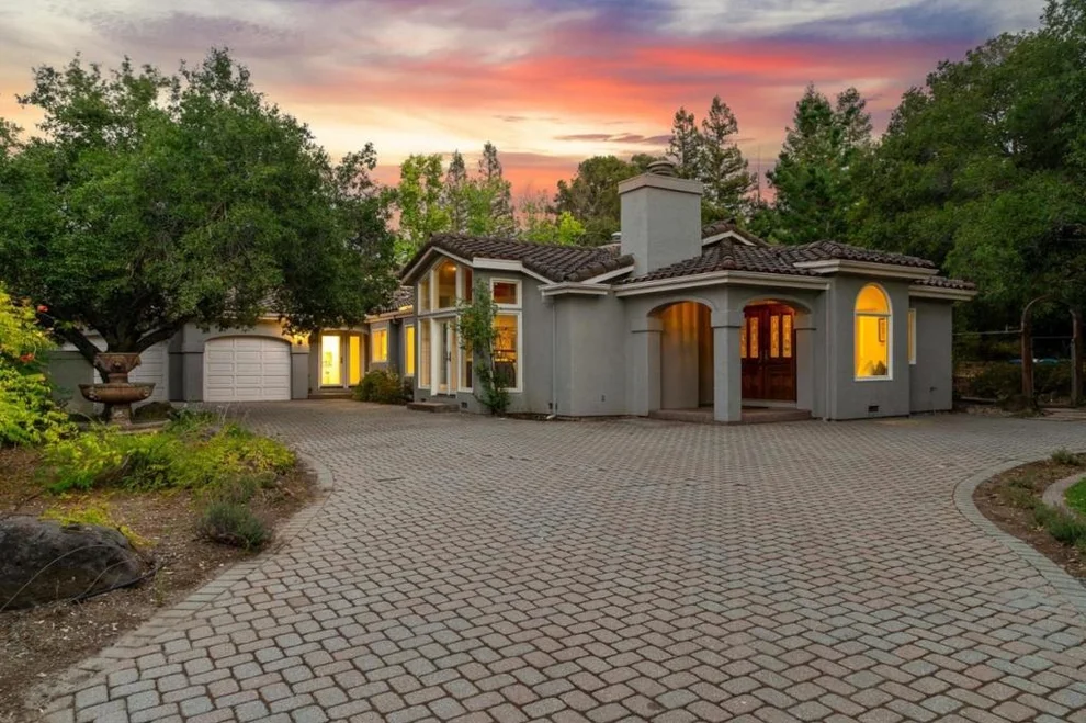 Unit for sale at 13385 Surrey Lane, Saratoga, CA 95070