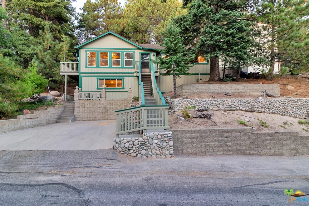 Unit for sale at 2665 VALKYRIE Drive, Running Springs, CA 92382
