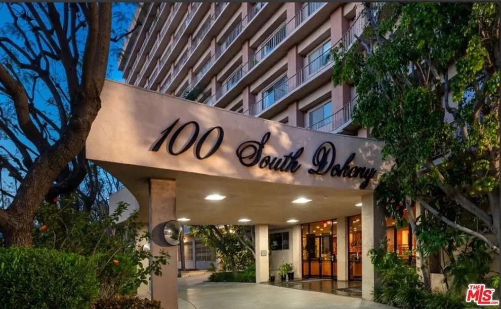 Unit for sale at 100 S Doheny Drive, Los Angeles, CA 90048