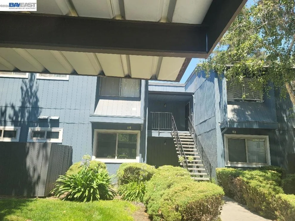 Unit for sale at 3591 Quail Lakes Dr, Stockton, CA 95207