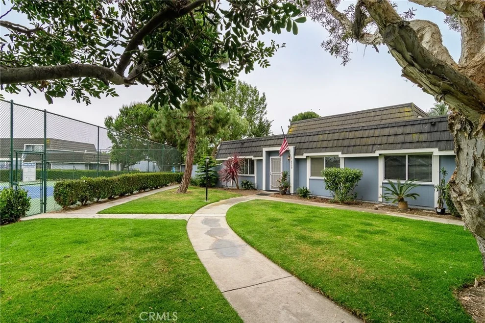 Unit for sale at 8379 Leeward, Huntington Beach, CA 92646