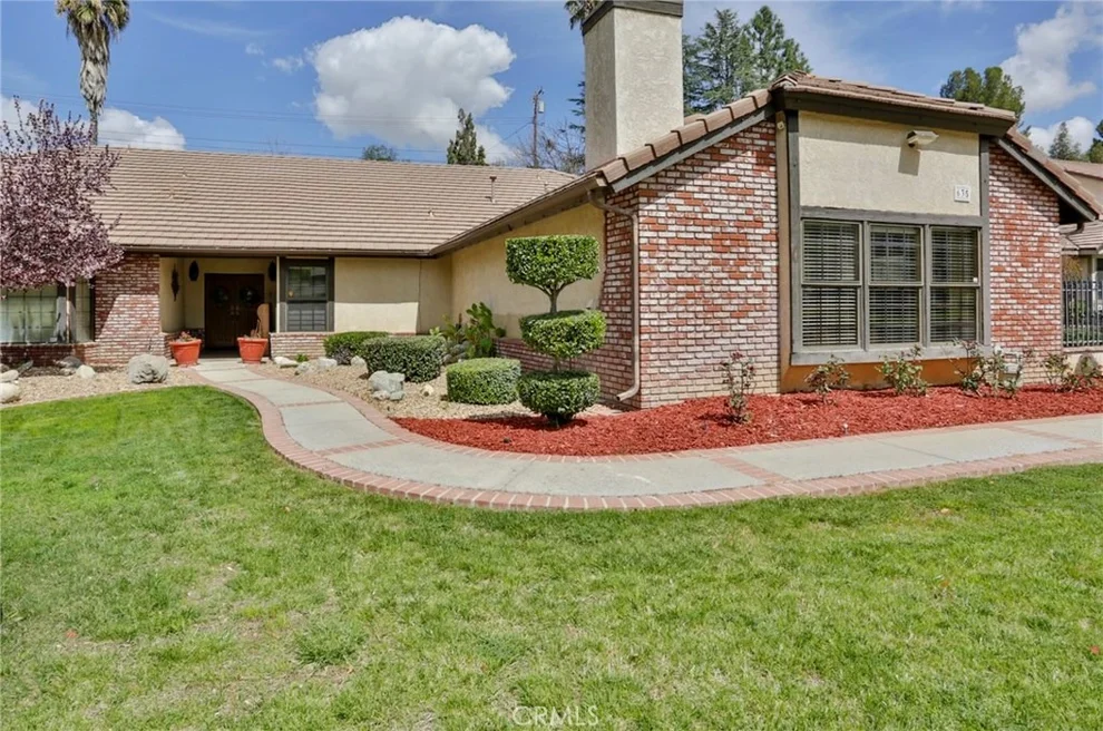 Unit for sale at 635 Valley View Drive, Redlands, CA 92373