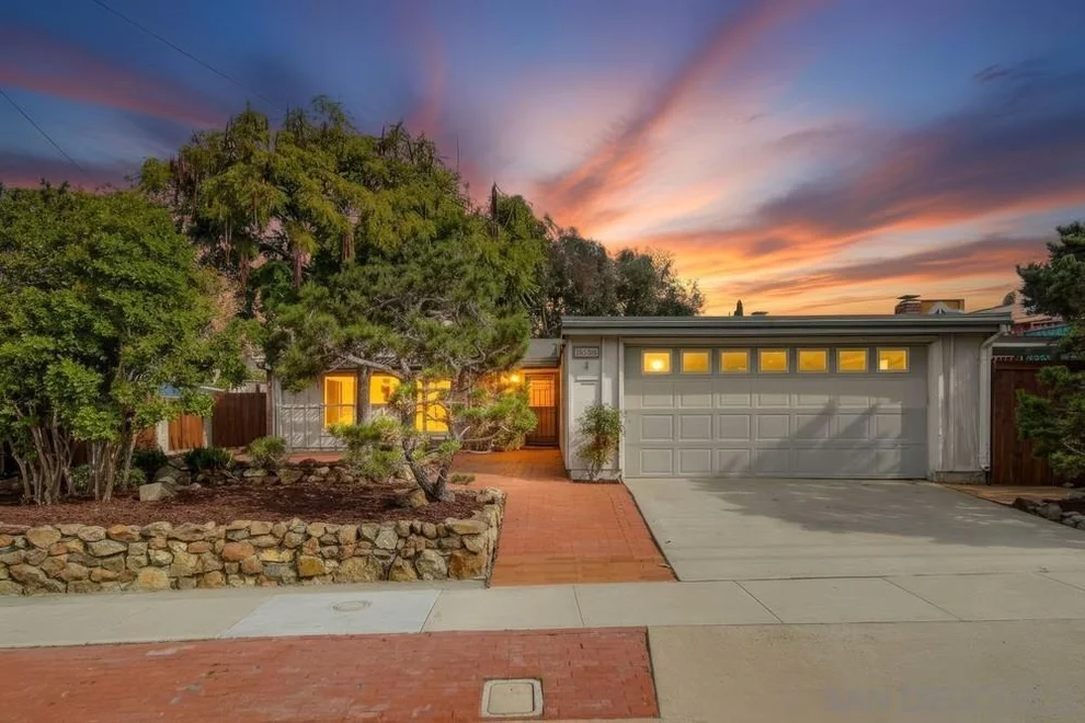 Unit for sale at 9258 Rebecca Ave., San Diego, CA 92123