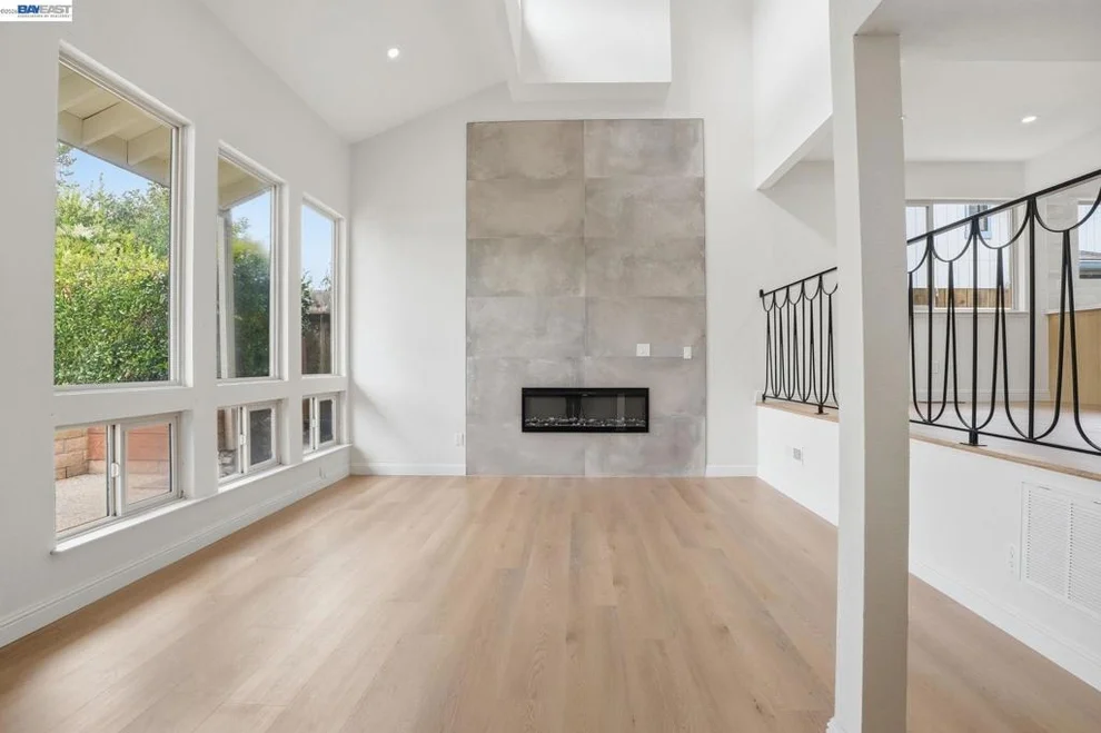 Unit for sale at 2011 Dolphin Dr, Aptos, CA 95003