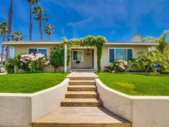 Unit for sale at 1175 Thomas Ave, San Diego, CA 92109