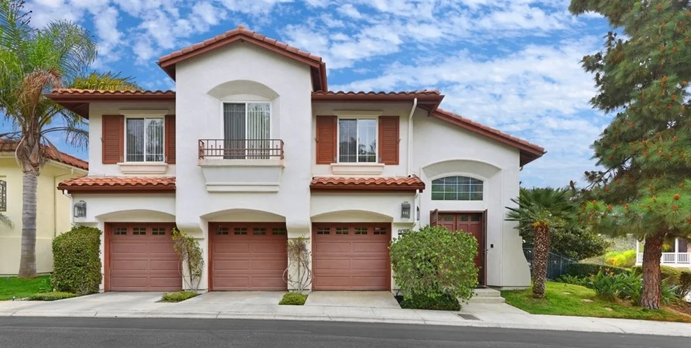 Unit for sale at 6055 Abbottswood Row, La Jolla, CA 92037