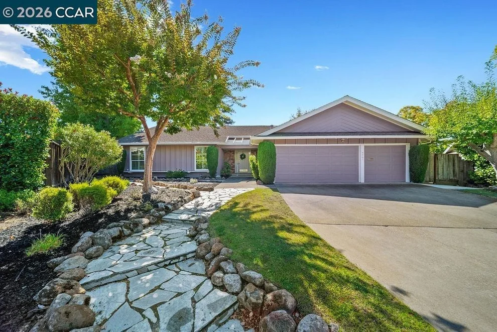 Unit for sale at 777 Palomino Ct, Walnut Creek, CA 94596