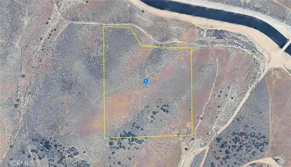 Unit for sale at 33000 130th Street W, Lancaster, CA 93536