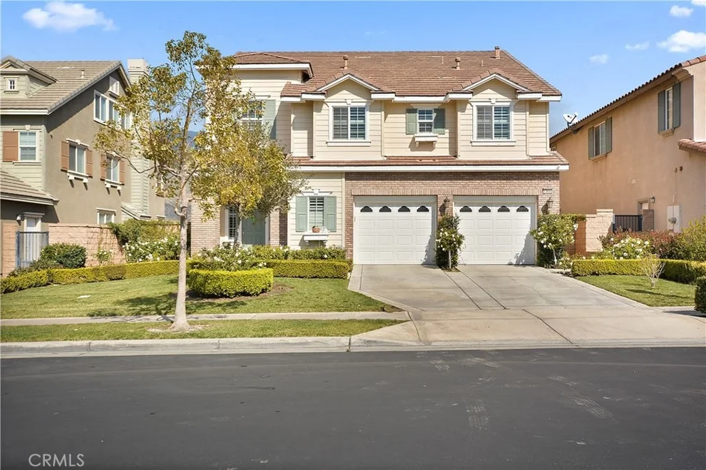 Unit for sale at 15652 Portenza Drive, Fontana, CA 92336