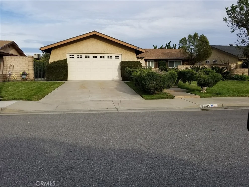 Unit for sale at 9945 Briarwood Avenue, Fontana, CA 92335