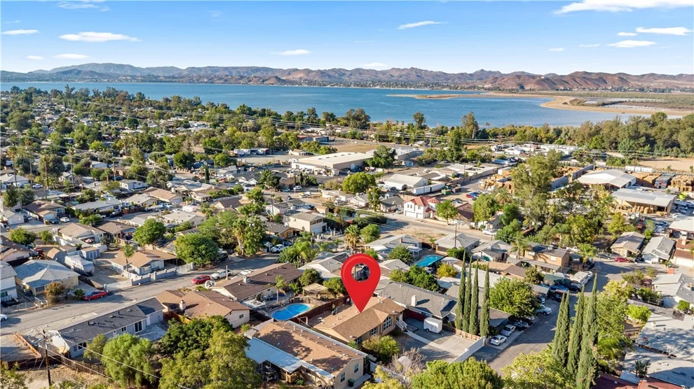 Unit for sale at 33201 Benner Street, Lake Elsinore, CA 92530