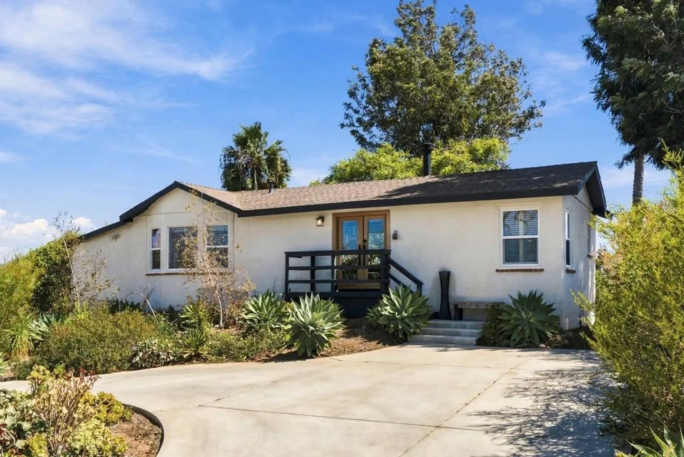 Unit for sale at 777 Bonita Drive, Vista, CA 92083