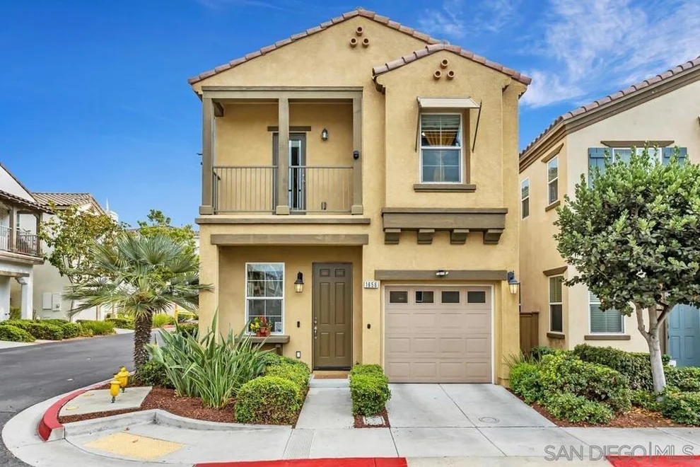 Unit for sale at 1656 Calle De La Flor, Chula Vista, CA 91913