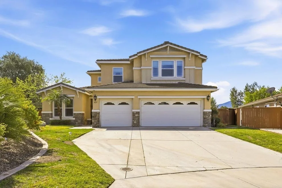 Unit for sale at 1627 Stonehaven Court, El Cajon, CA 92019