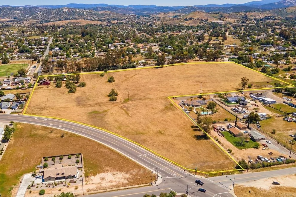 Unit for sale at 915 9TH ST, Ramona, CA 92065