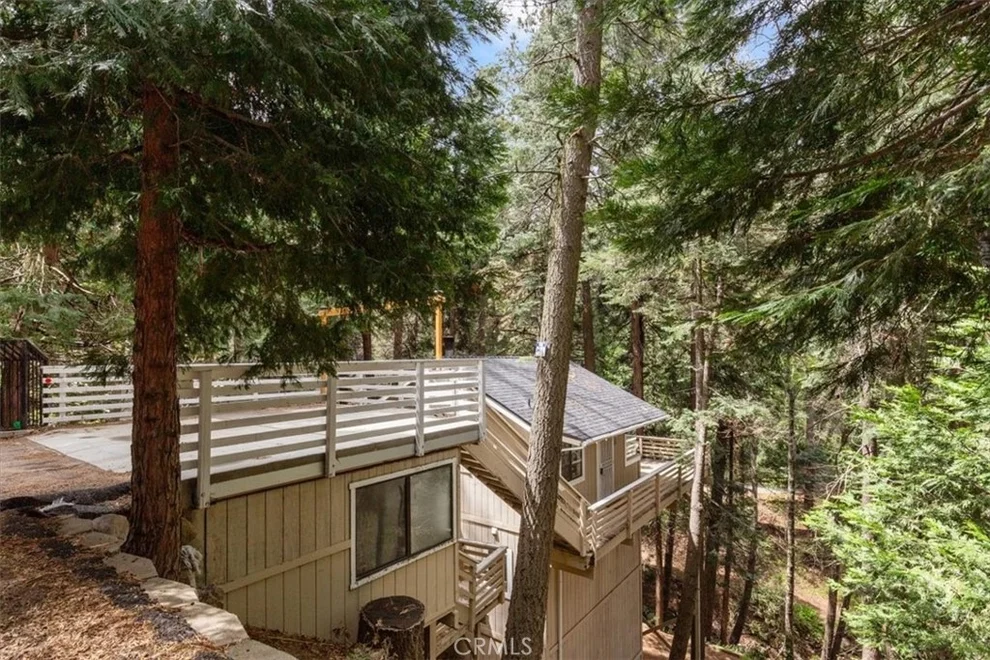 Unit for sale at 612 Sunderland Court, Lake Arrowhead, CA 92352