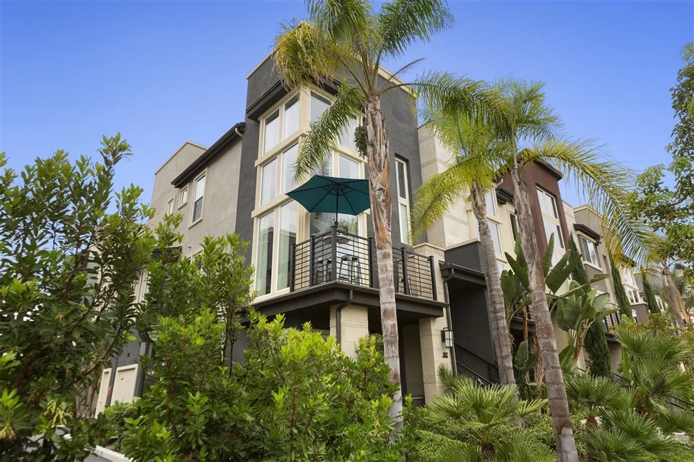 Unit for sale at 2432 Via Alta, San Diego, CA 92108