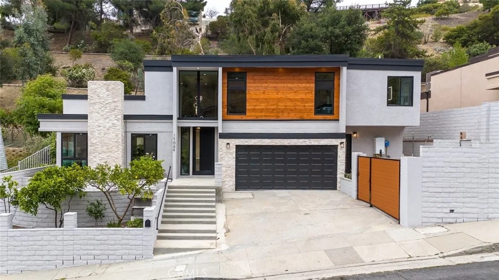 Unit for sale at 17064 Escalon Drive, Encino, CA 91436