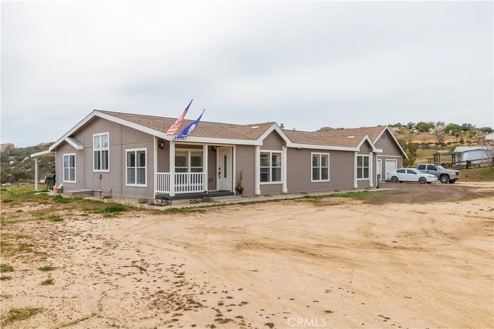 Unit for sale at 42951 Rolling Hills Drive, Aguanga, CA 92536