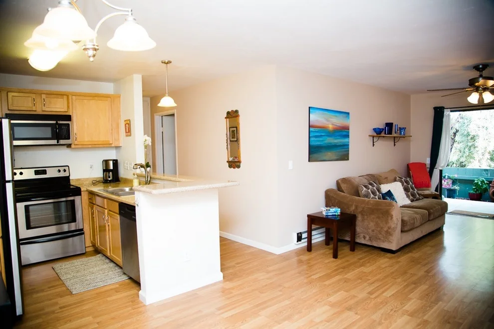 Unit for sale at 2609 Pico, San Diego, CA 92109