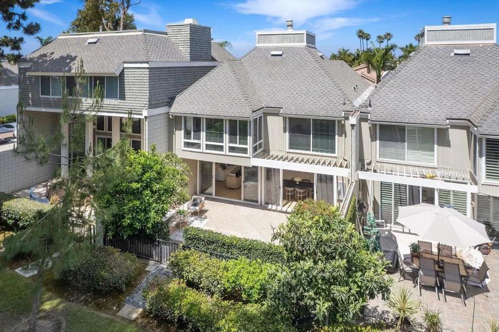 Unit for sale at 4162 Racquet Club Dr, Huntington Beach, CA 92649