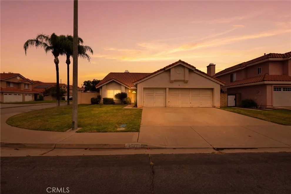 Unit for sale at 2127 E Bellbrook, Covina, CA 91724