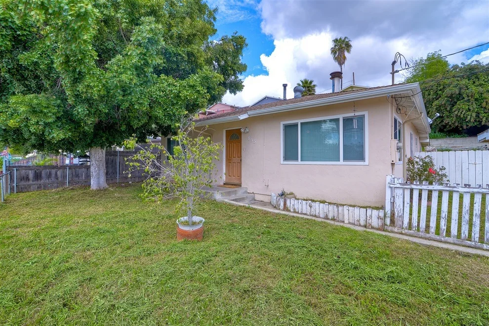 Unit for sale at 855 Galopago St, Spring Valley, CA 91977