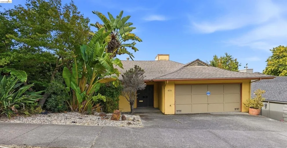 Unit for sale at 635 LONGRIDGE ROAD, Oakland, CA 94610