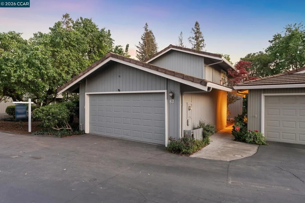Unit for sale at 87 Rolling Green Circle, Pleasant Hill, CA 94523