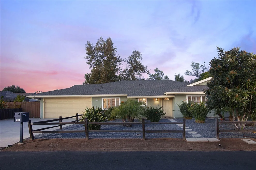 Unit for sale at 846 Monticello, Escondido, CA 92029